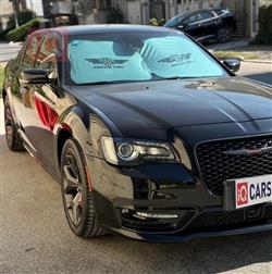 کرایسلەر 300